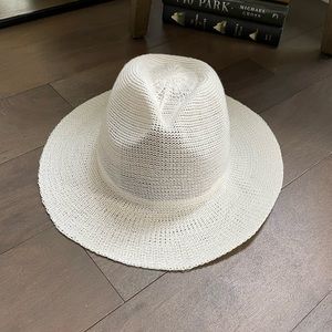 Panama Hat in White - One Size